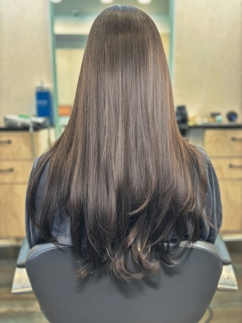Jean Leon Salon image 2