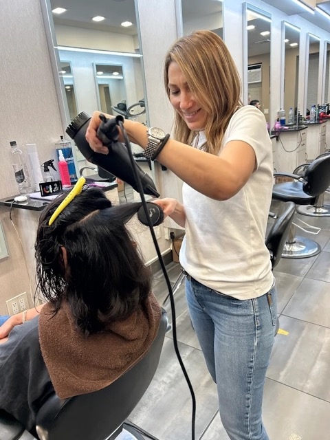 Jean Leon Salon image 3