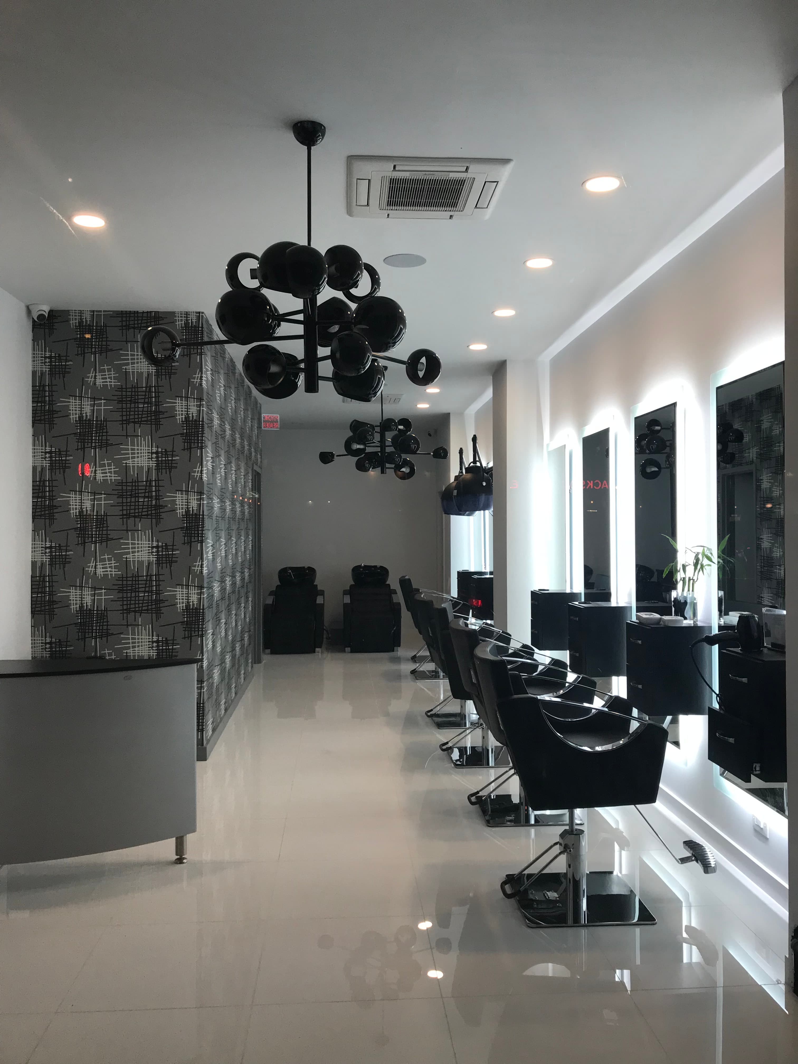Poiz Beauty Salon main image