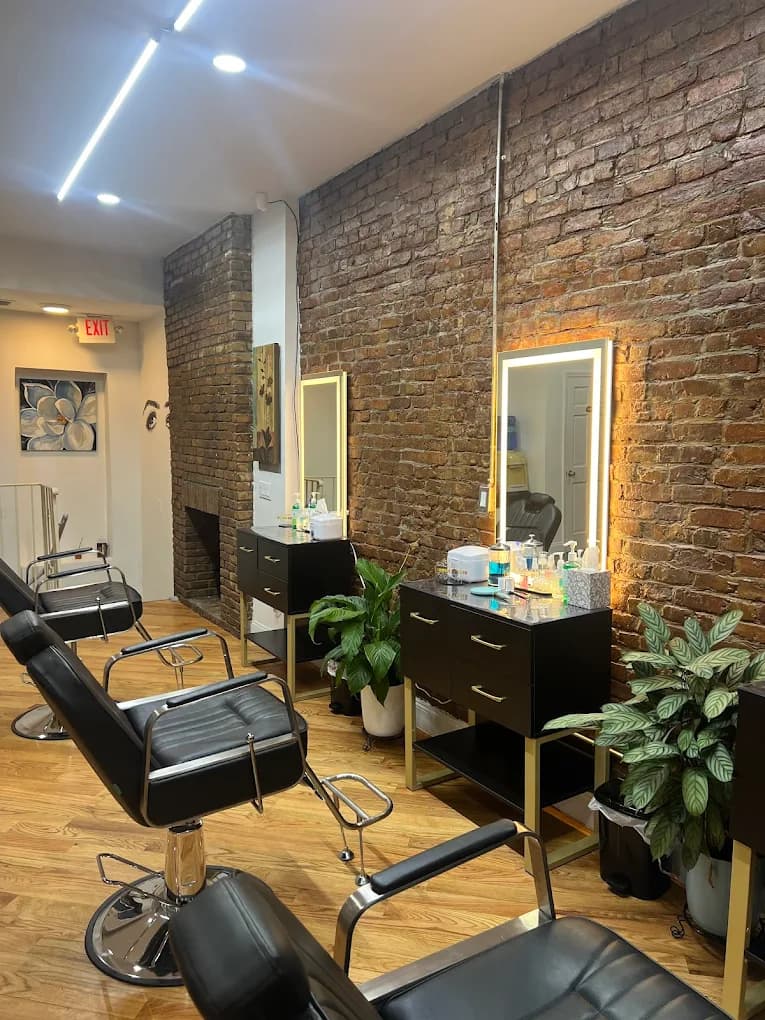 SNS Brows Studio image 4