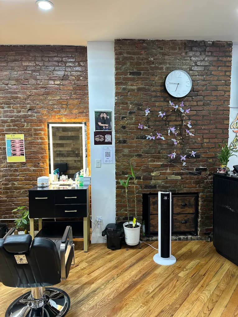SNS Brows Studio image 5