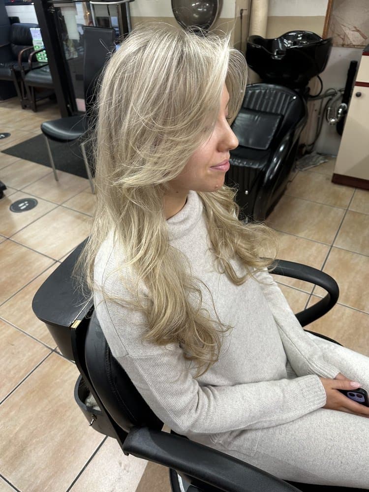 Glamour Center Hair Salon image 3